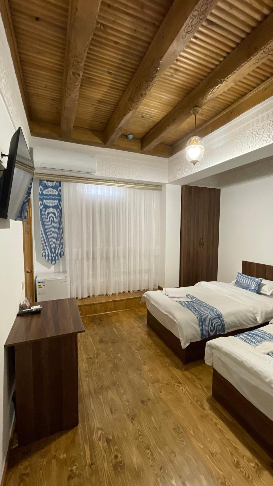 Mahbubakhon Guest House In Old City Бухара Екстериор снимка